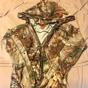 Camouflage half zip